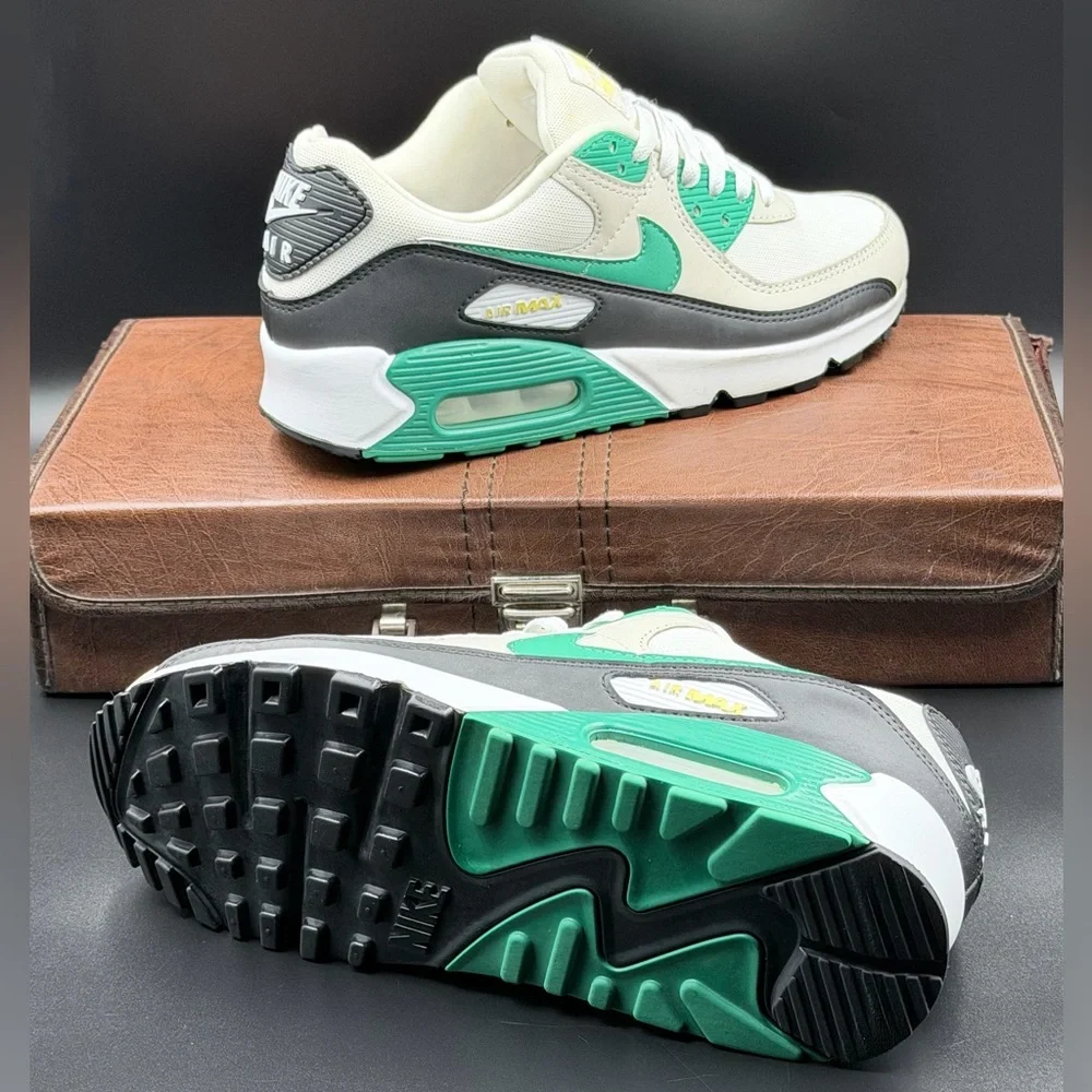 Nike Air Max 90 'Malachite'